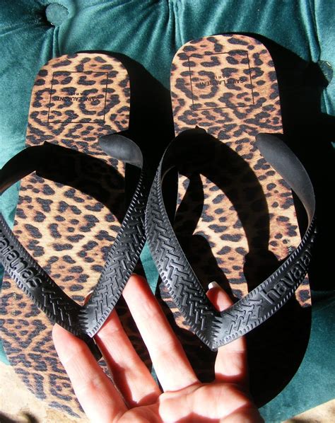 Yves Saint Laurent x havaianas Beach Sandals Leopard Size M 